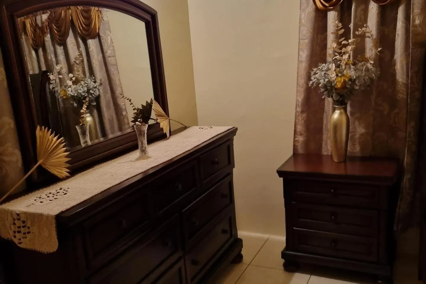 Charming 2-Bed House In Portmore Gated Community Holiday home
