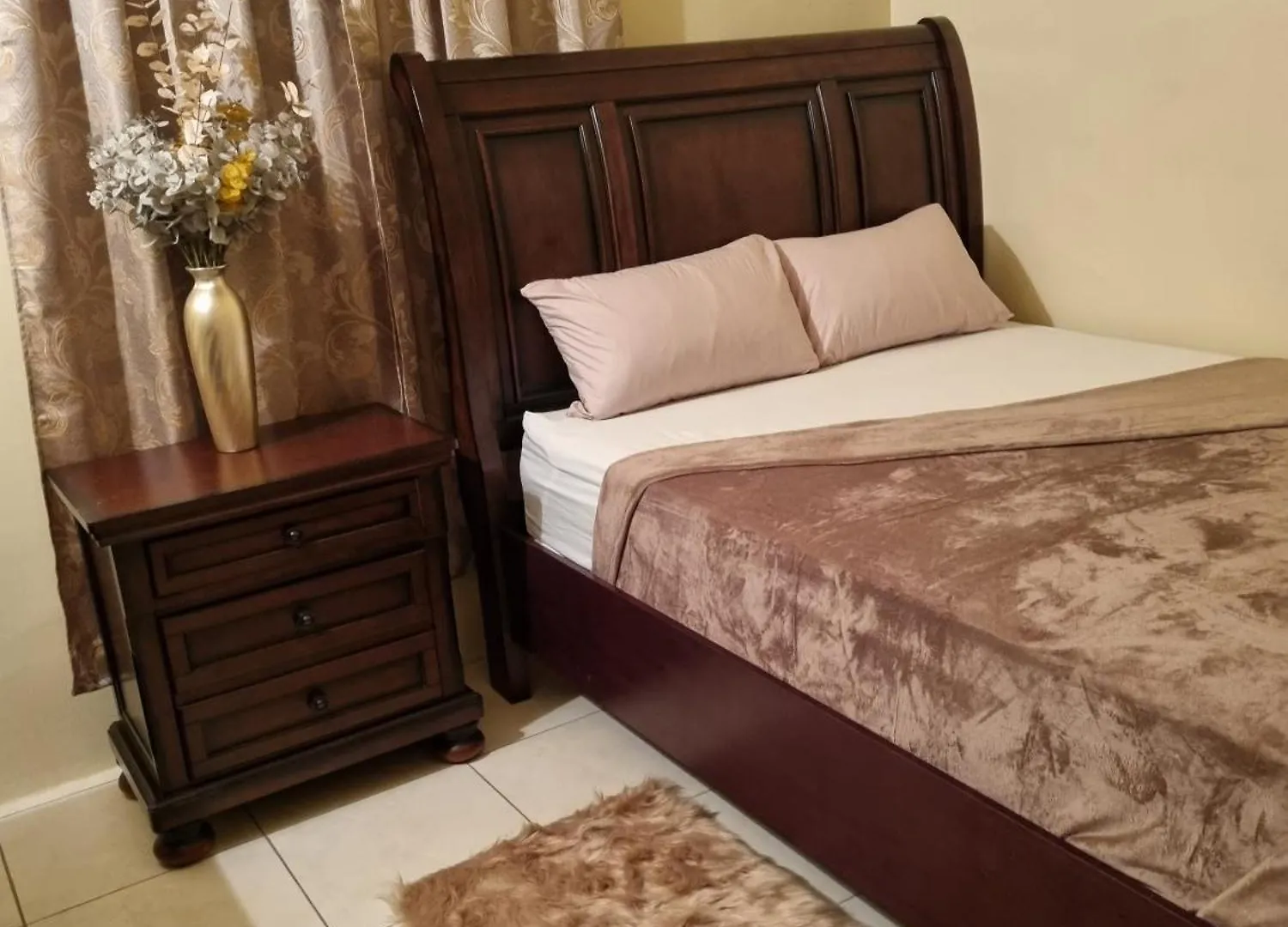 Charming 2-Bed House In Portmore Gated Community 펜션