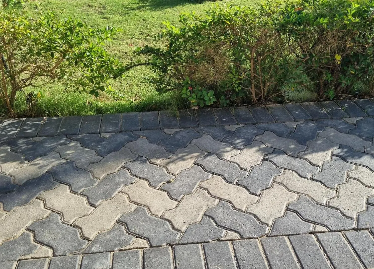 Charming 2-Bed House In Portmore Gated Community